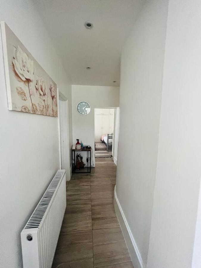 2 Bedroom Apartment Close To Camden Town London Bagian luar foto
